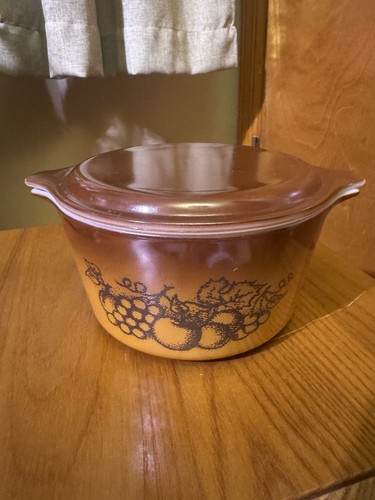 Vintage pyrex glass - pyrex, casserole