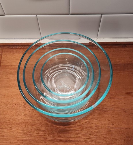 Pyrex glass blue tint - pyrex, mixing